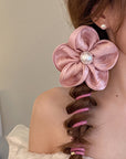 Ponytail Pearl Scrunchie