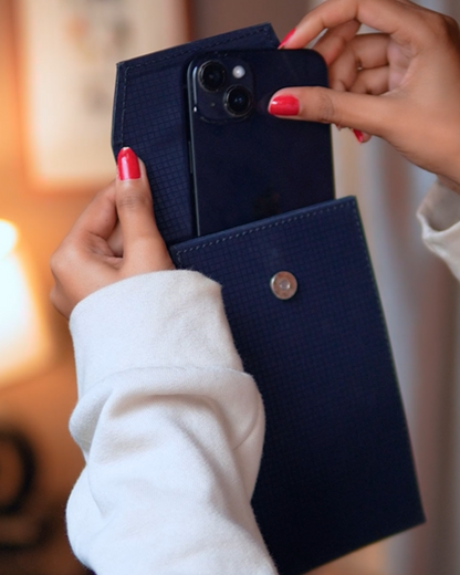 Mika Mobile Phone Wallet