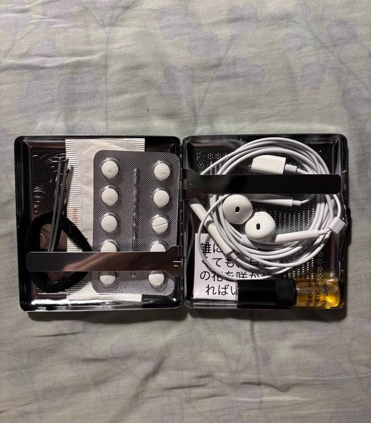 Stainless Steel Cigraette &amp; Card Holder Wallet For Men